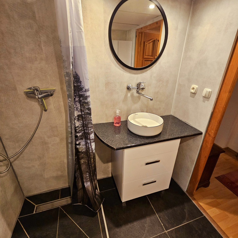  Nehnuteľnosti / PREDAJ: zrekonštruovaný 4i rodinný dom Pohronská Polhora, využiteľný aj ako chalupa - foto