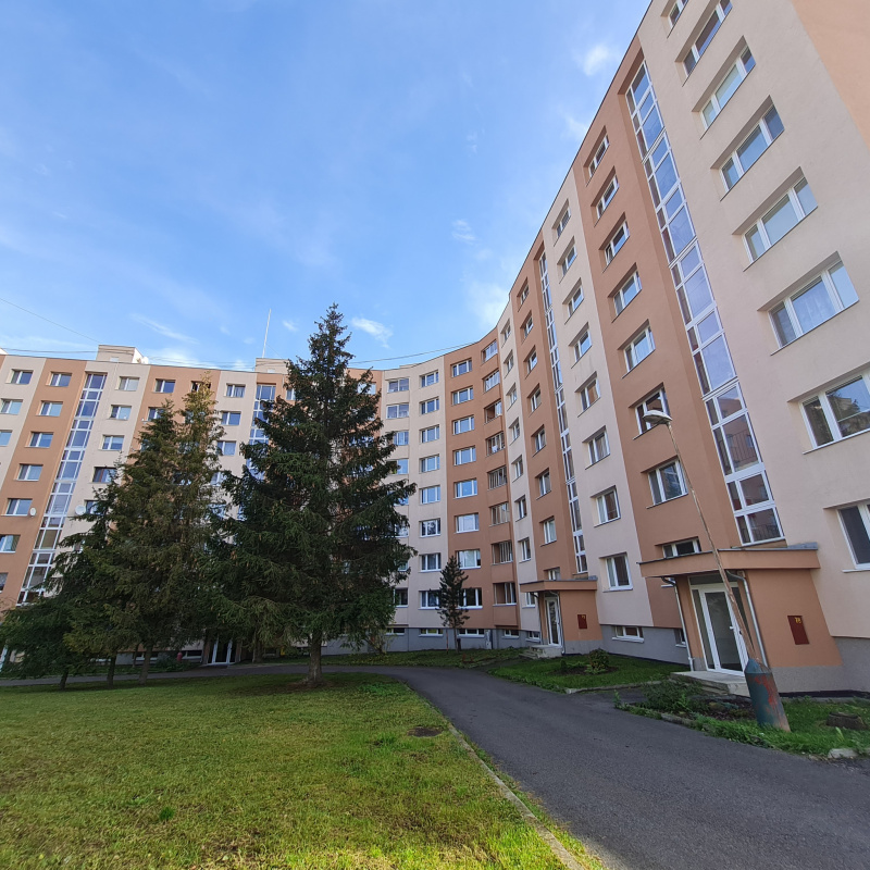  Nehnuteľnosti / PREDAJ: 4i kompletne zrekonštruovaný byt 78m2 Brezno Mazorníkovo - foto