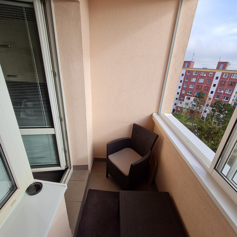  Nehnuteľnosti / PREDAJ: 4i kompletne zrekonštruovaný byt 78m2 Brezno Mazorníkovo - foto