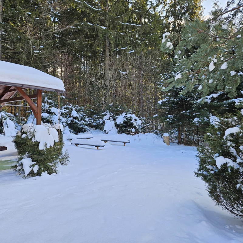  Nehnuteľnosti / PREDAJ: útulná chalupa v lese Krpáčovo - foto