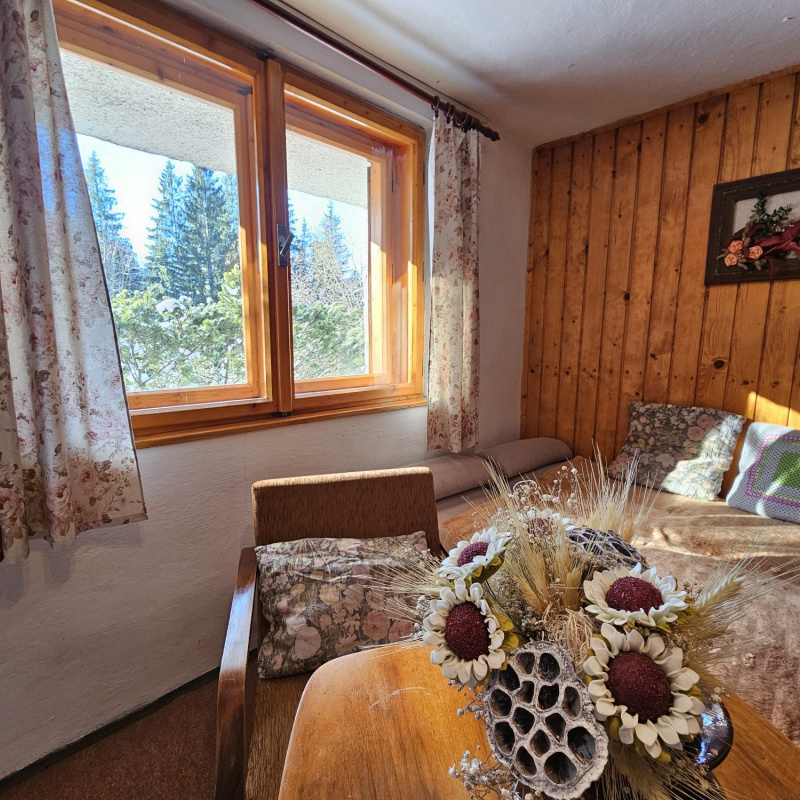  Nehnuteľnosti / PREDAJ: útulná chalupa v lese Krpáčovo - foto