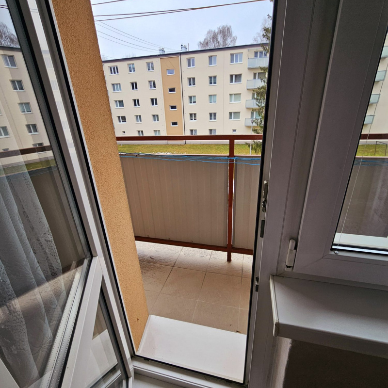  Nehnuteľnosti / PREDAJ: 3izbový byt v centre 70m2 - foto