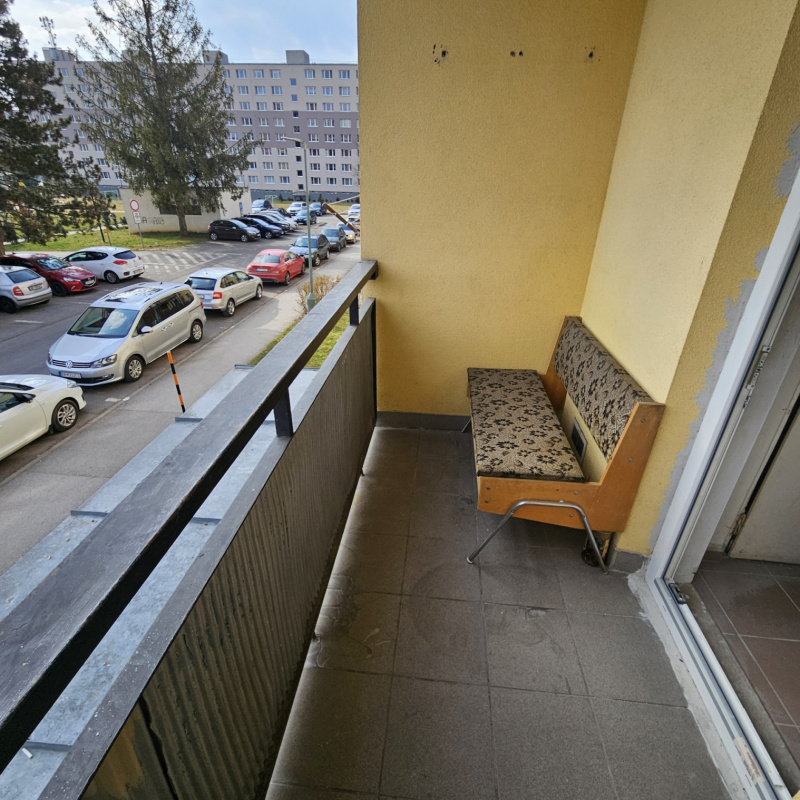  Nehnuteľnosti / PREDAJ: útulný slnečný 1izbový byt v centre Brezna - foto