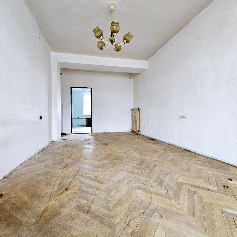  Nehnuteľnosti / PREDAJ: 2i byt na ul. Fučíkova, Brezno po čiastočnej rekonštrukcii 56m2, 2 pivnice - foto