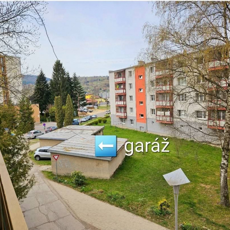  Nehnuteľnosti / PREDAJ: 3i byt 64m2 v srdci Hriňovej + garáž - foto