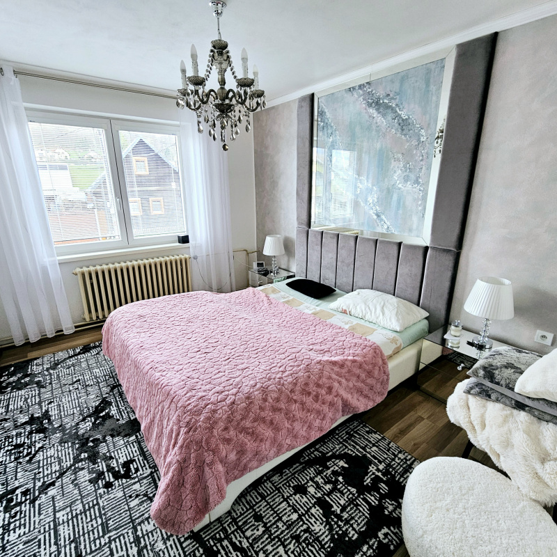  Nehnuteľnosti / TOP PONUKA - Kompletne zrekonštruovaný dom v Michalovej – Ideálny na bývanie aj podnikanie - foto