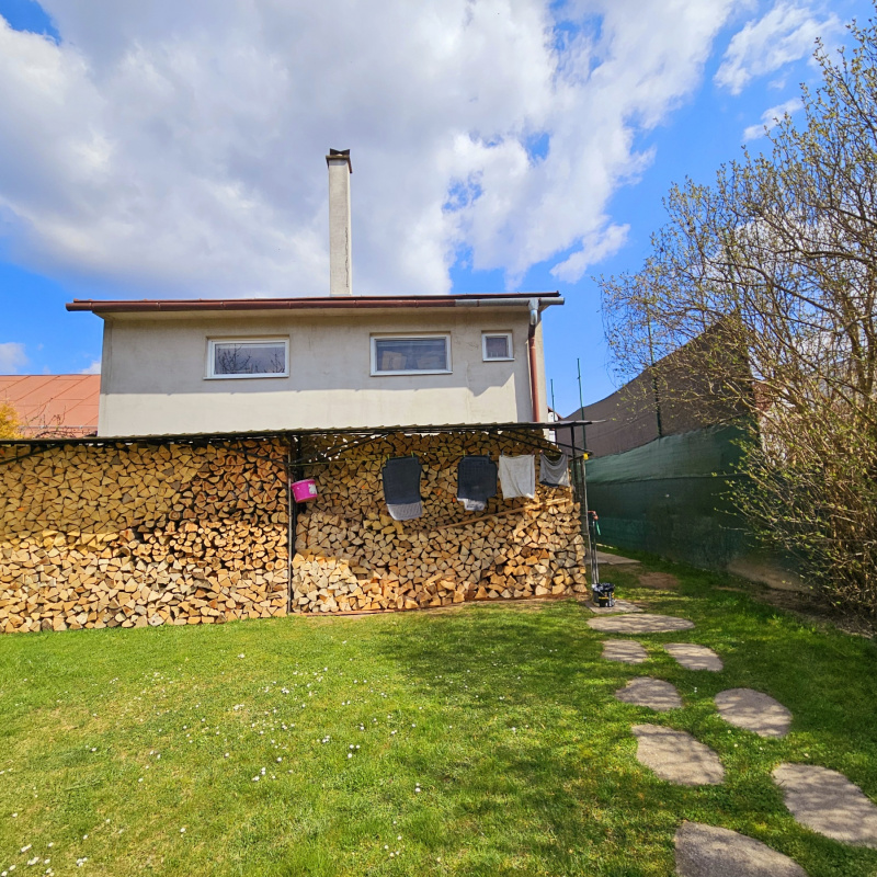  Nehnuteľnosti / TOP PONUKA - Kompletne zrekonštruovaný dom v Michalovej – Ideálny na bývanie aj podnikanie - foto