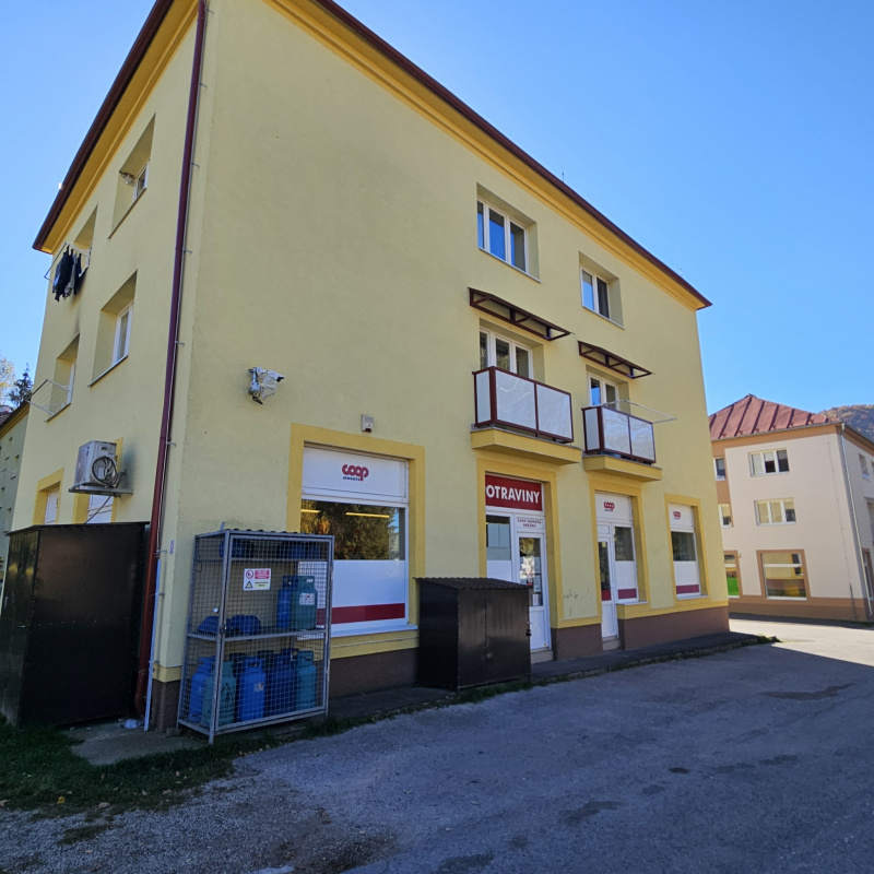  Nehnuteľnosti / PRENÁJOM: 2i byt 60m2 po rekonstrukcii - foto