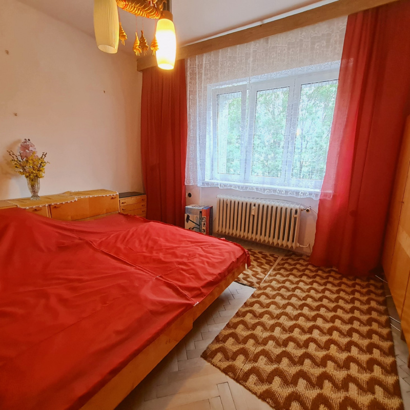 Nehnuteľnosti / PREDAJ: priestranný 2i byt Brezno /Švermova ul./ - foto