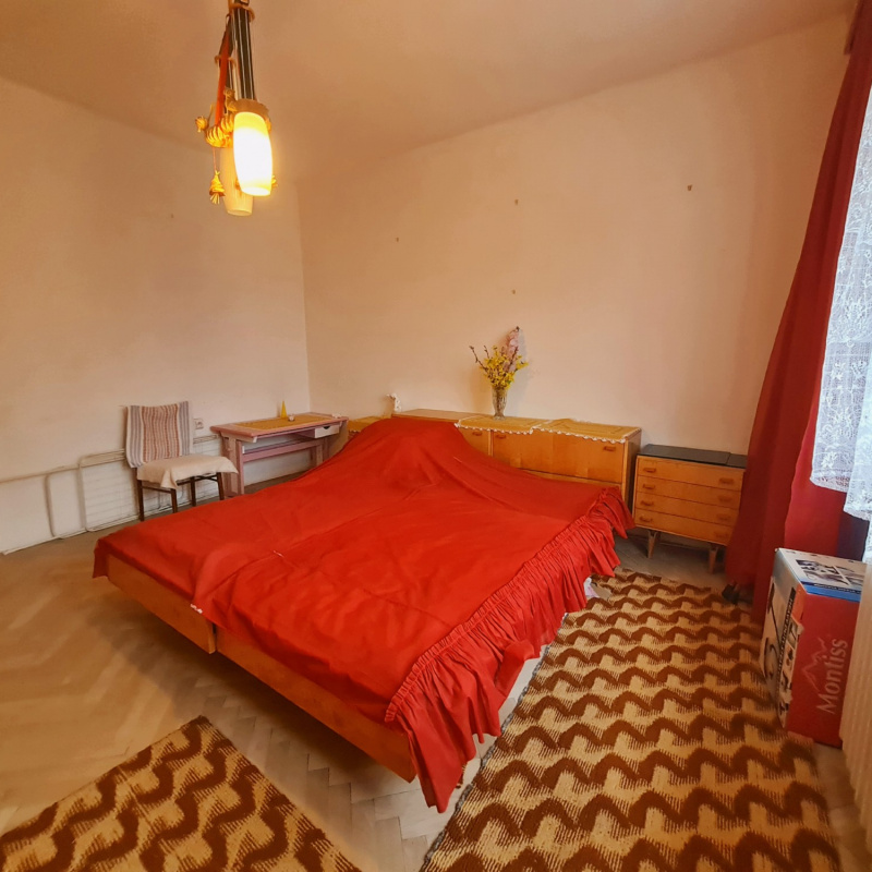  Nehnuteľnosti / PREDAJ: priestranný 2i byt Brezno /Švermova ul./ - foto