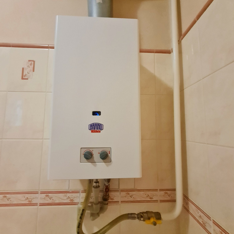  Nehnuteľnosti / PREDAJ: priestranný 2i byt Brezno /Švermova ul./ - foto