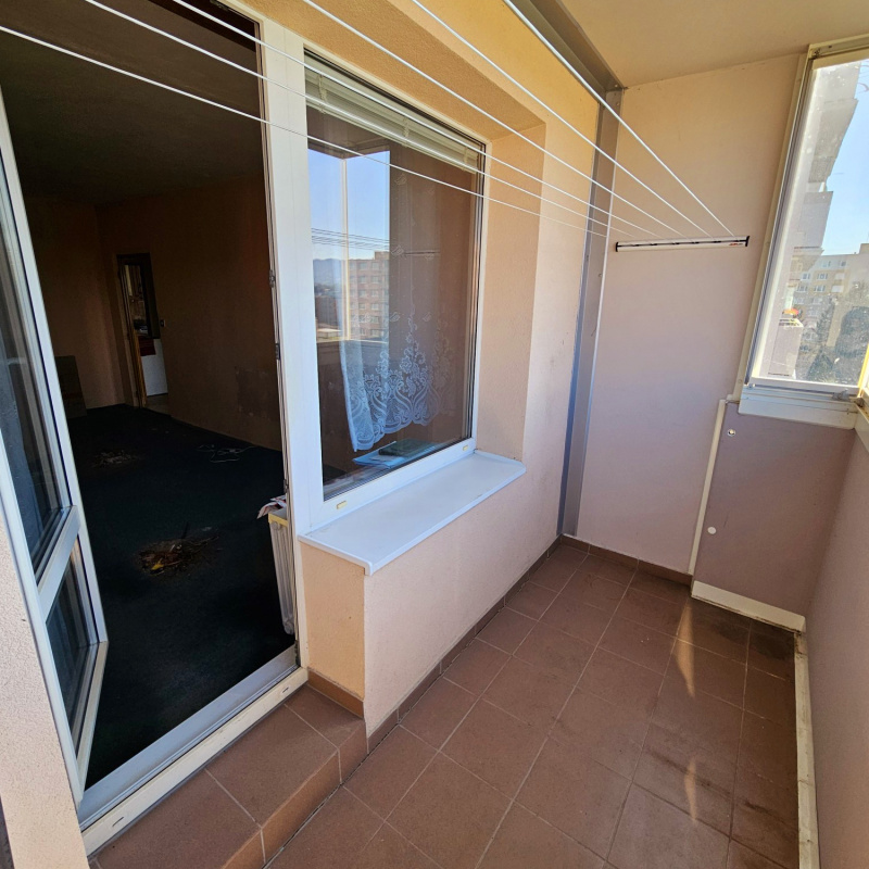 Nehnuteľnosti / PREDAJ: slnečný 3i byt 84m2 v centre Brezna - foto