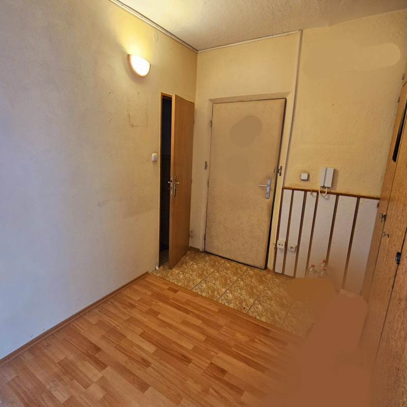  Nehnuteľnosti / PREDAJ: slnečný 3i byt 84m2 v centre Brezna - foto