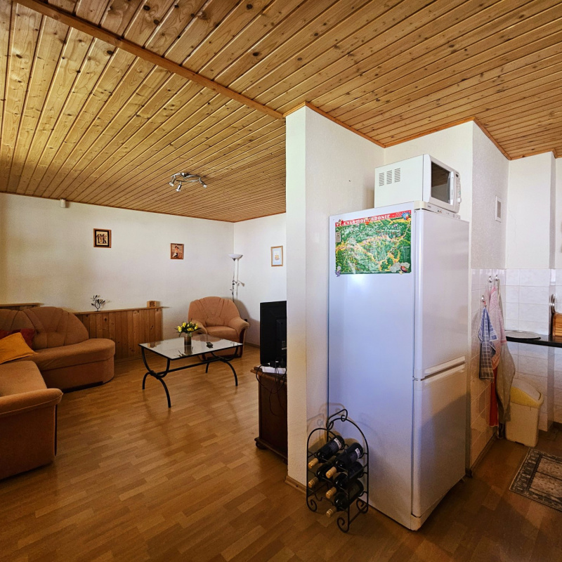  Nehnuteľnosti / PREDAJ: zrekonštruovaný 4i rodinný dom Pohronská Polhora, využiteľný aj ako chalupa - foto