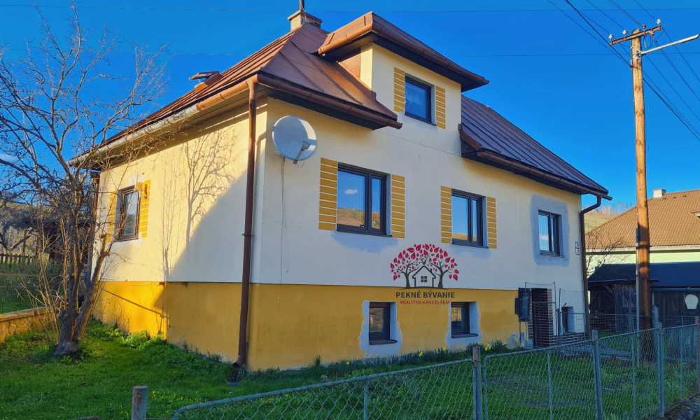 ---O P A T     V     P O N U K E   ---  PREDAJ: rodinný dom Čierny Balog, s krásnym pozemkom v tichej bočnej uličke 