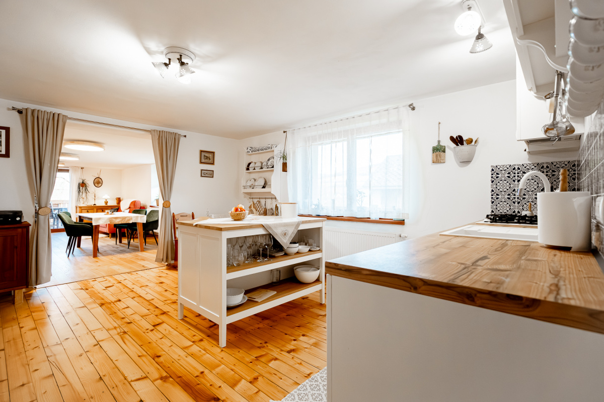 Moderný komfort v srdci tradície: Zrekonštruovaná drevenica